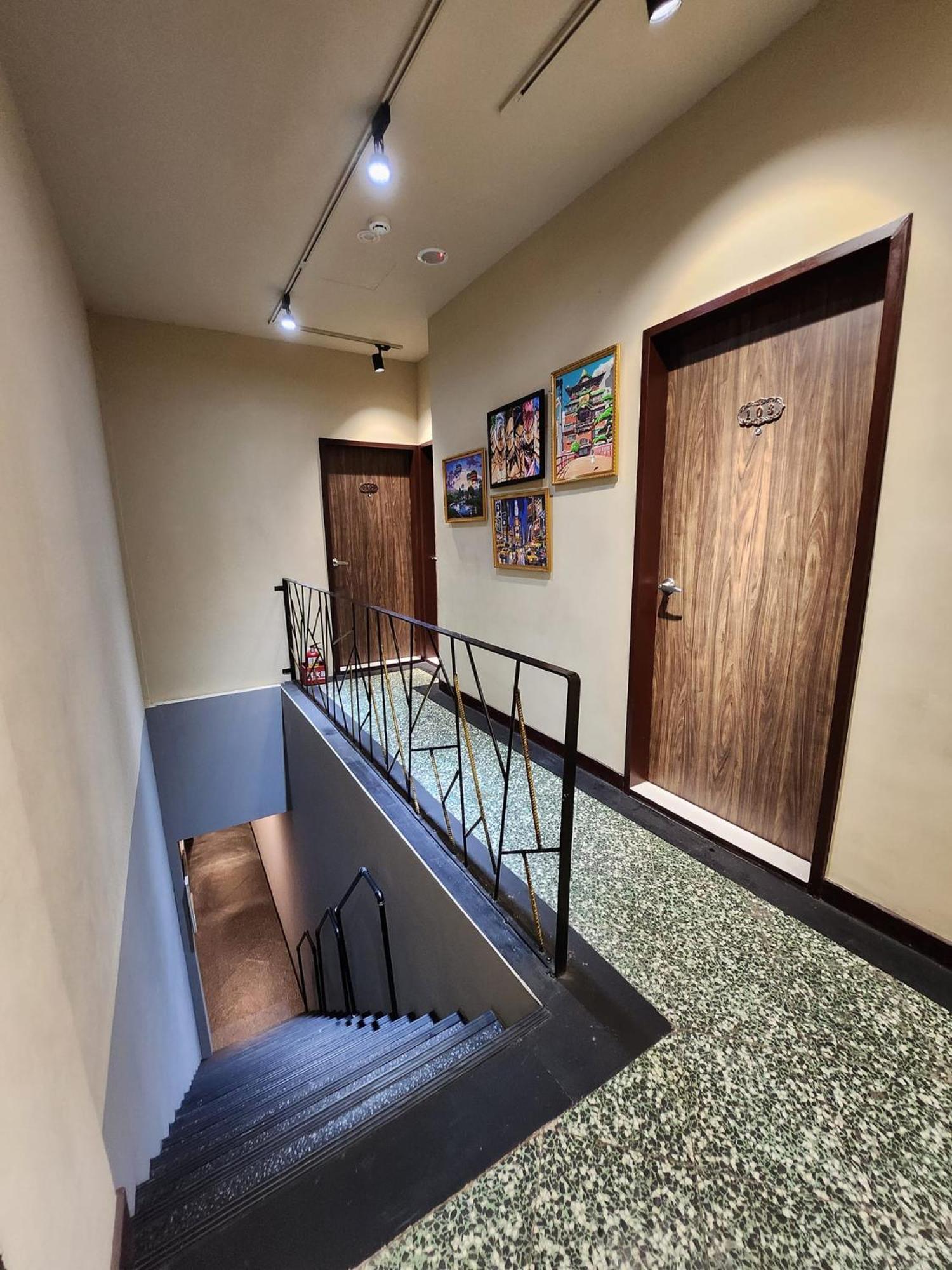 Swf淡水新五福旅館 Sinwufu Hotel Екстер'єр фото