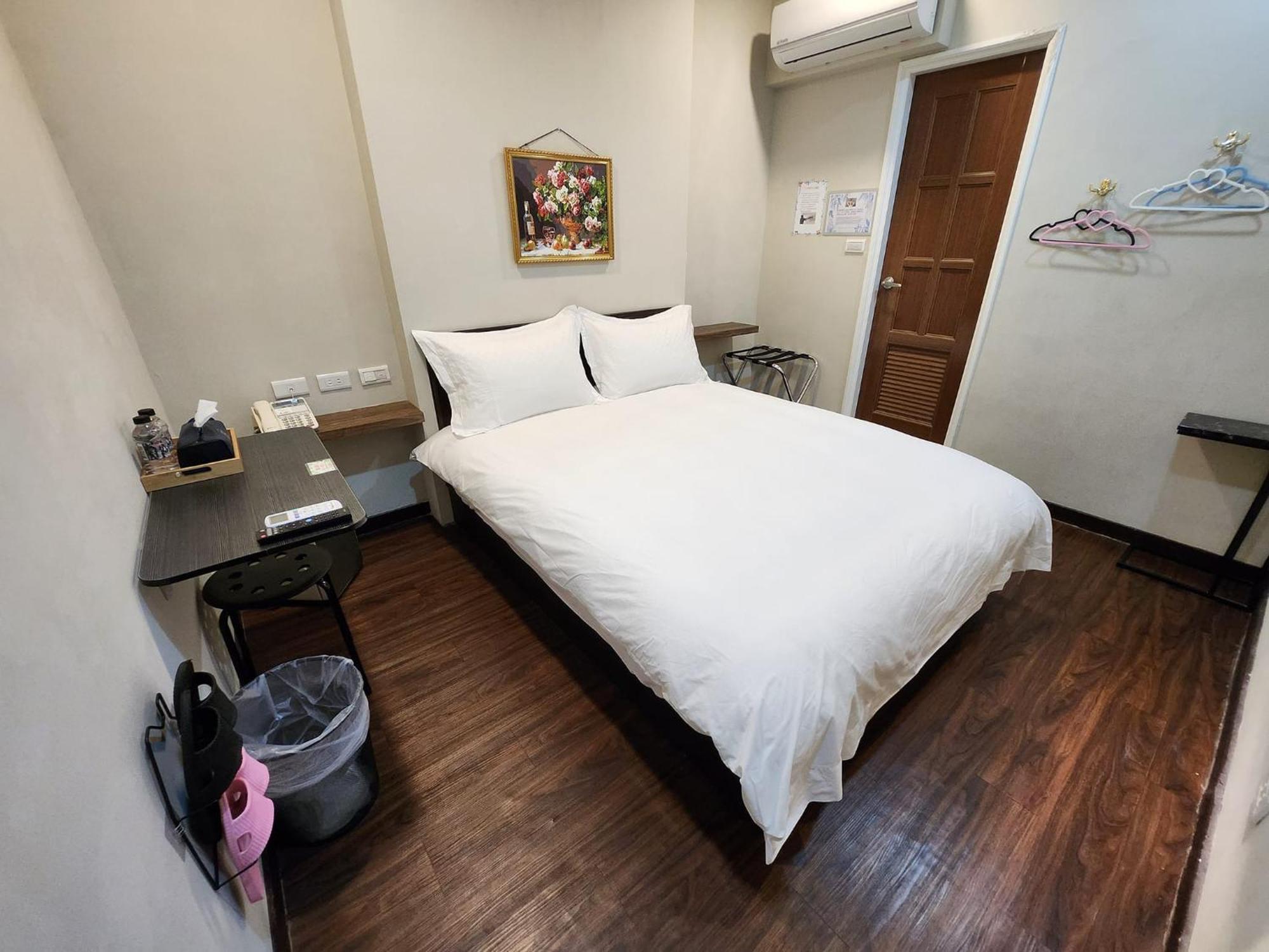Swf淡水新五福旅館 Sinwufu Hotel Екстер'єр фото