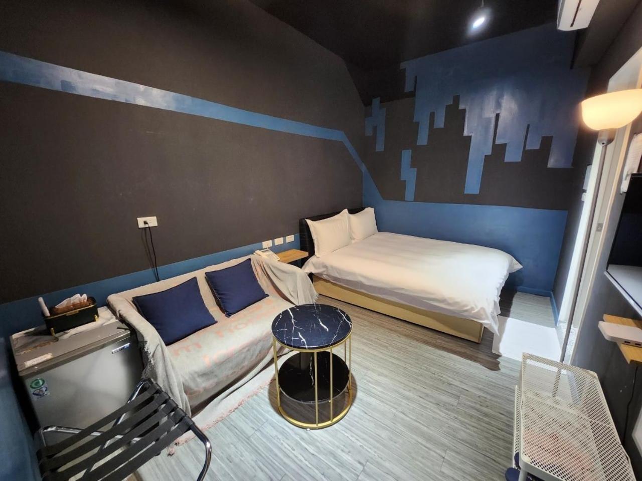 Swf淡水新五福旅館 Sinwufu Hotel Екстер'єр фото